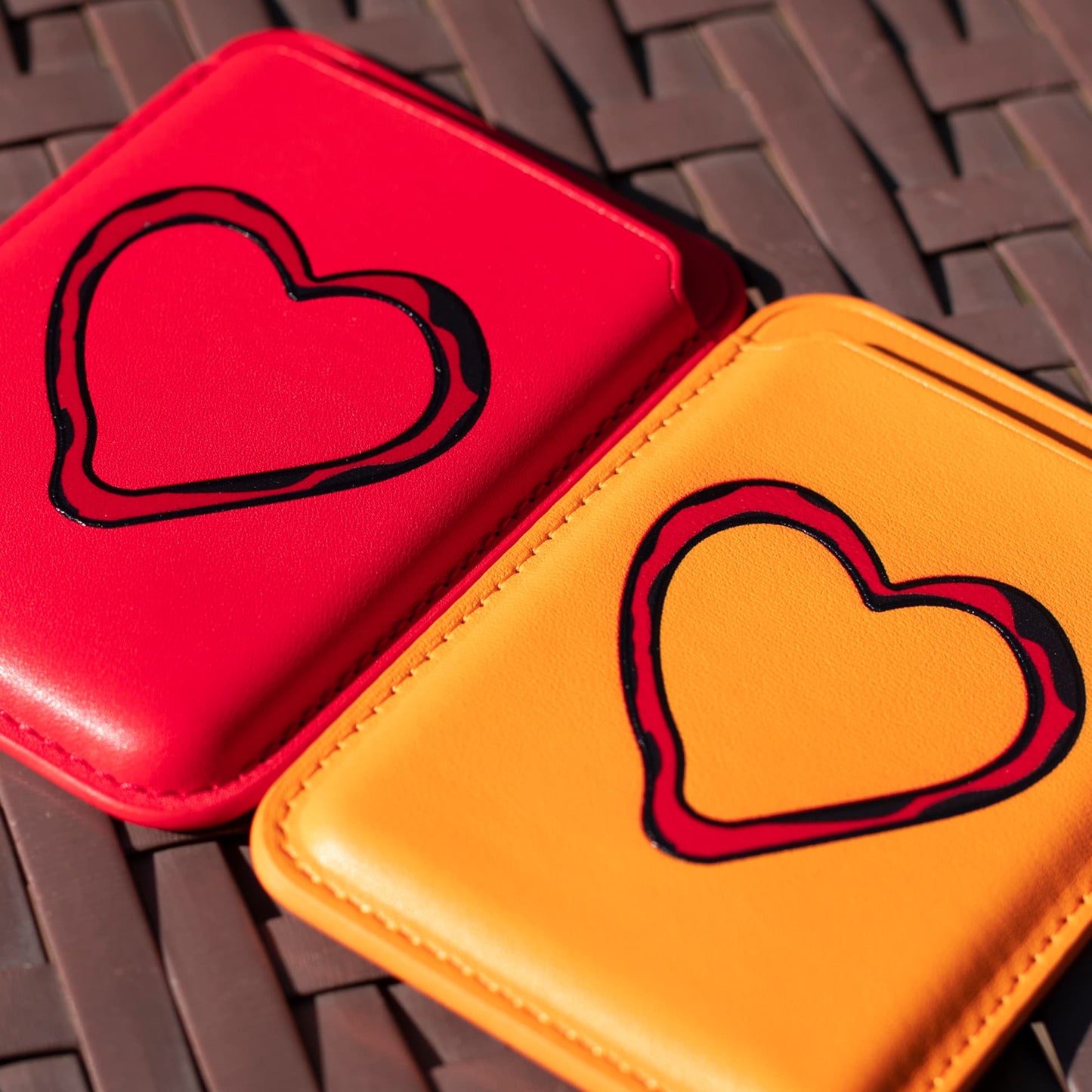 BOUNCE HEART-Leather Kartlık