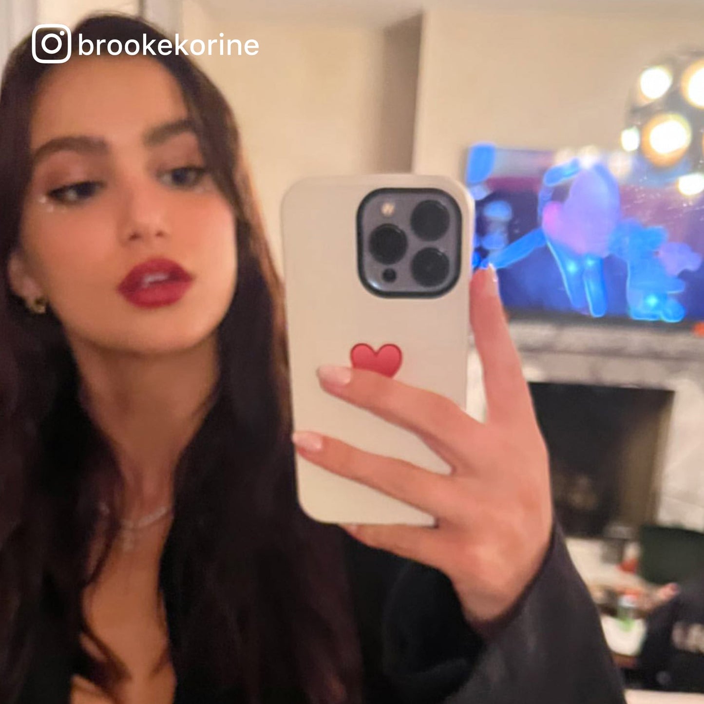 SPREAD HEART-iPhone 14 Leather Kılıf