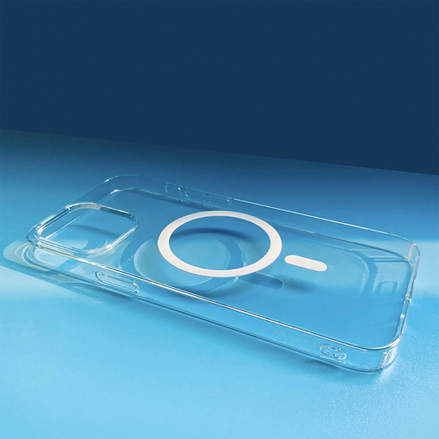 NEW-Crystal Kılıf MagSafe Özellikli - iPhone 15 Plus