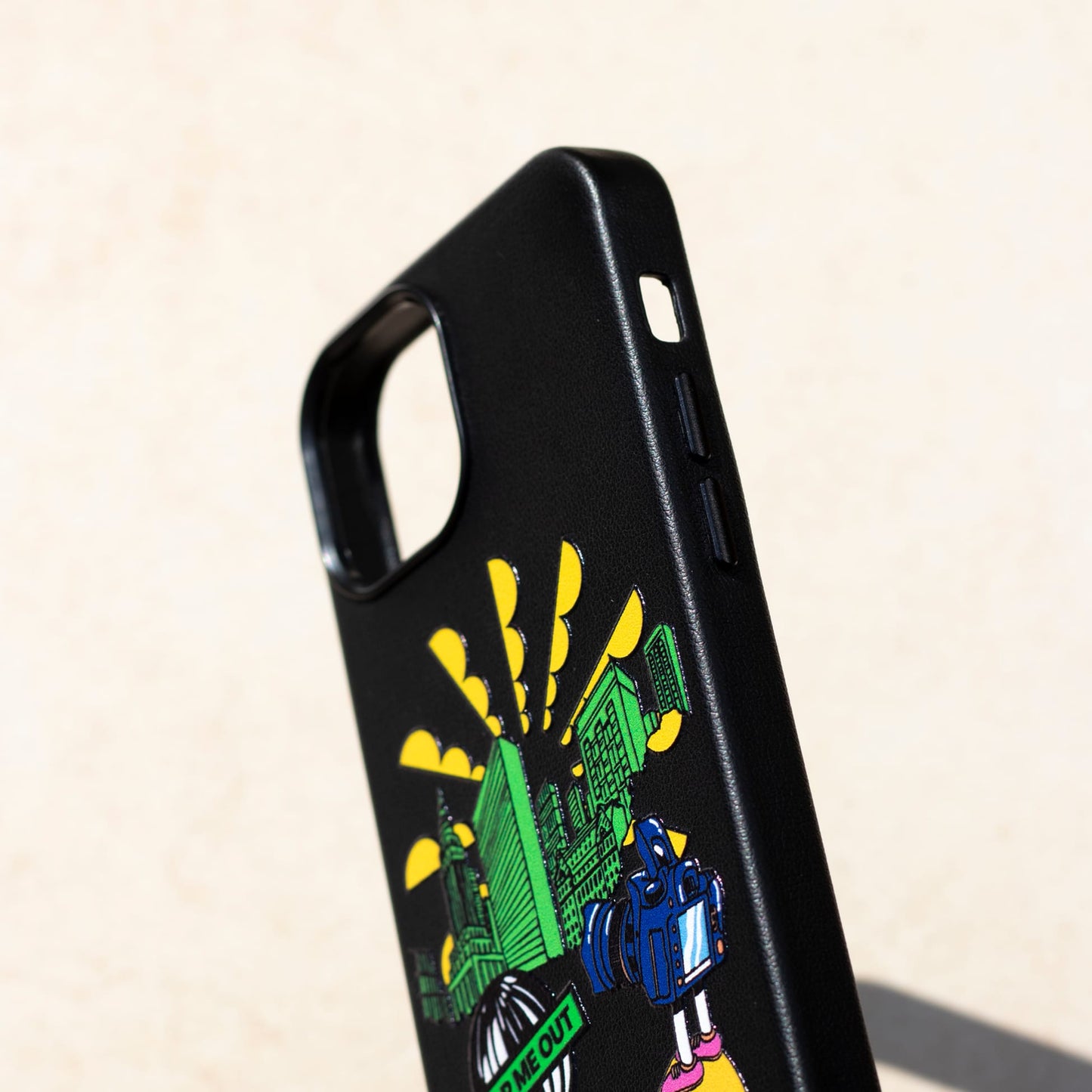 HELP ME OUT-iPhone 14 Leather Kılıf