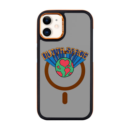 OUTTA SPACE-iPhone 11 Dark Kılıf MagSafe Özellikli